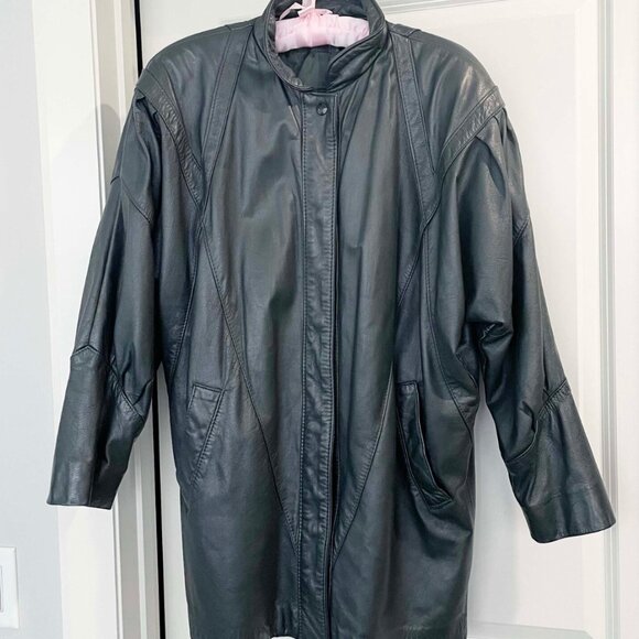 90s Boxy Dark Green Leather Jacket: Oversized Unisex Style - Picture 4 of 9